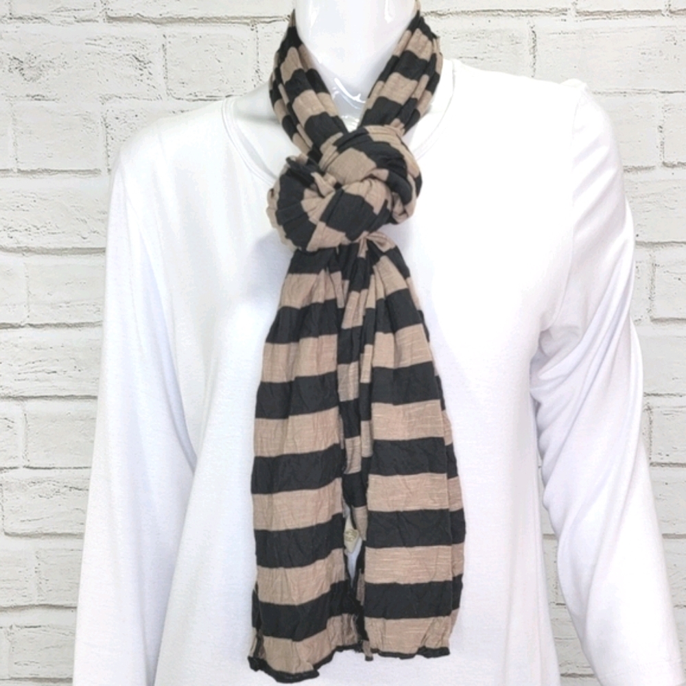 Comfy USA Crinkle Blk/Tan Scarf